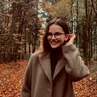 Anja Netuschil