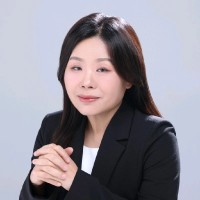 Evelyn Foo