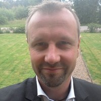 Stefan Hall