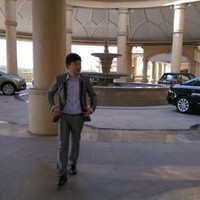 岳冠群