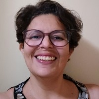 Thais Cabral