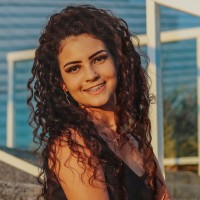 Lais Nobre Andrade