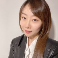 Luyi Y.
