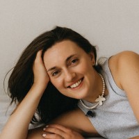 Yulia Mostova