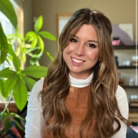 Holly Anderson