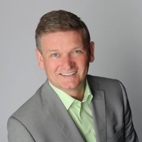 Tom Nielsen