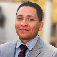 Luis Salazar