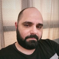 Salah Touqkn