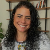 Maíra Parente