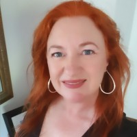 Lesley Devine