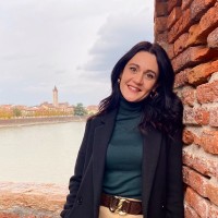Roberta La Cola