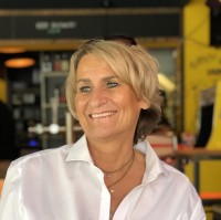 Karin Wouters