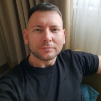 Valeriy Plakhotniuk