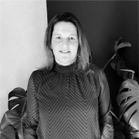 Natascha Van Es-Brusik