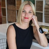 Karen Olsen DiCostanzo