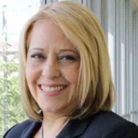 Dra. Lydia M. Collazo Bencón