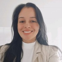 Paloma Oliveira