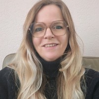 Miranda Van Dijk-Schreuders