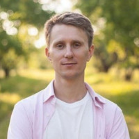 Alexander Volynskiy, FRM, CKA, CKAD