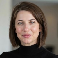 Elizabeth Stoll