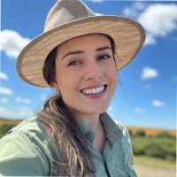 Letícia L. Dias Lepinski