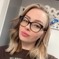 Ashley Brunette