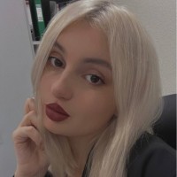 Полина Ковалева