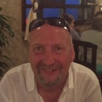 Peter James