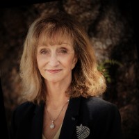 Lorraine Jones ---  Reverse Loan Consultant