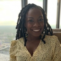 Dezanii Lewis