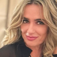 Claudia Flores Bermudez