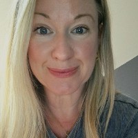 Suzanne Baxter