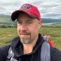 Anders Svalaträ