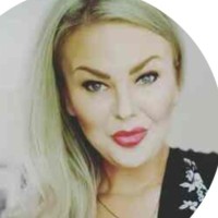 Robyn Savage
