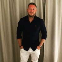Lee Davenport