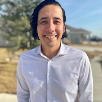 Johnny Flores