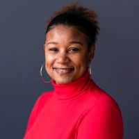 Alexa Louis, Mba