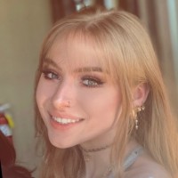 Anna Buss