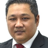 Bryan J Lim
