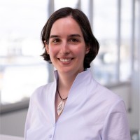 Dr. Christine Roth