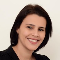 Adriana Dutra