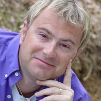 Malcolm Robertson