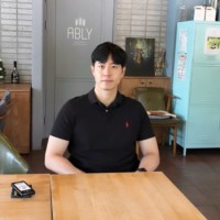 Jeongbae Kong