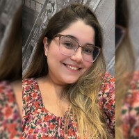 Sílvia Sayuri Oshiro