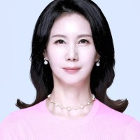 Sylvia Cheung