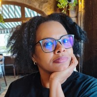 Caroline LOUIS-ETIENNE