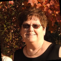 Ruth Arnold