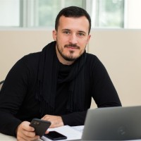 Clovis Oliveiro Heiden Da Cruz