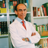 Dr. Juan Pedro Fernández Corbelle