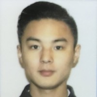 李柄利
